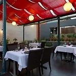 Ramada By Wyndham Brisbane Windsor
