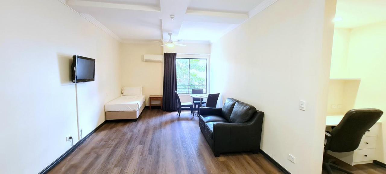 Hotel Ramada By Wyndham Windsor