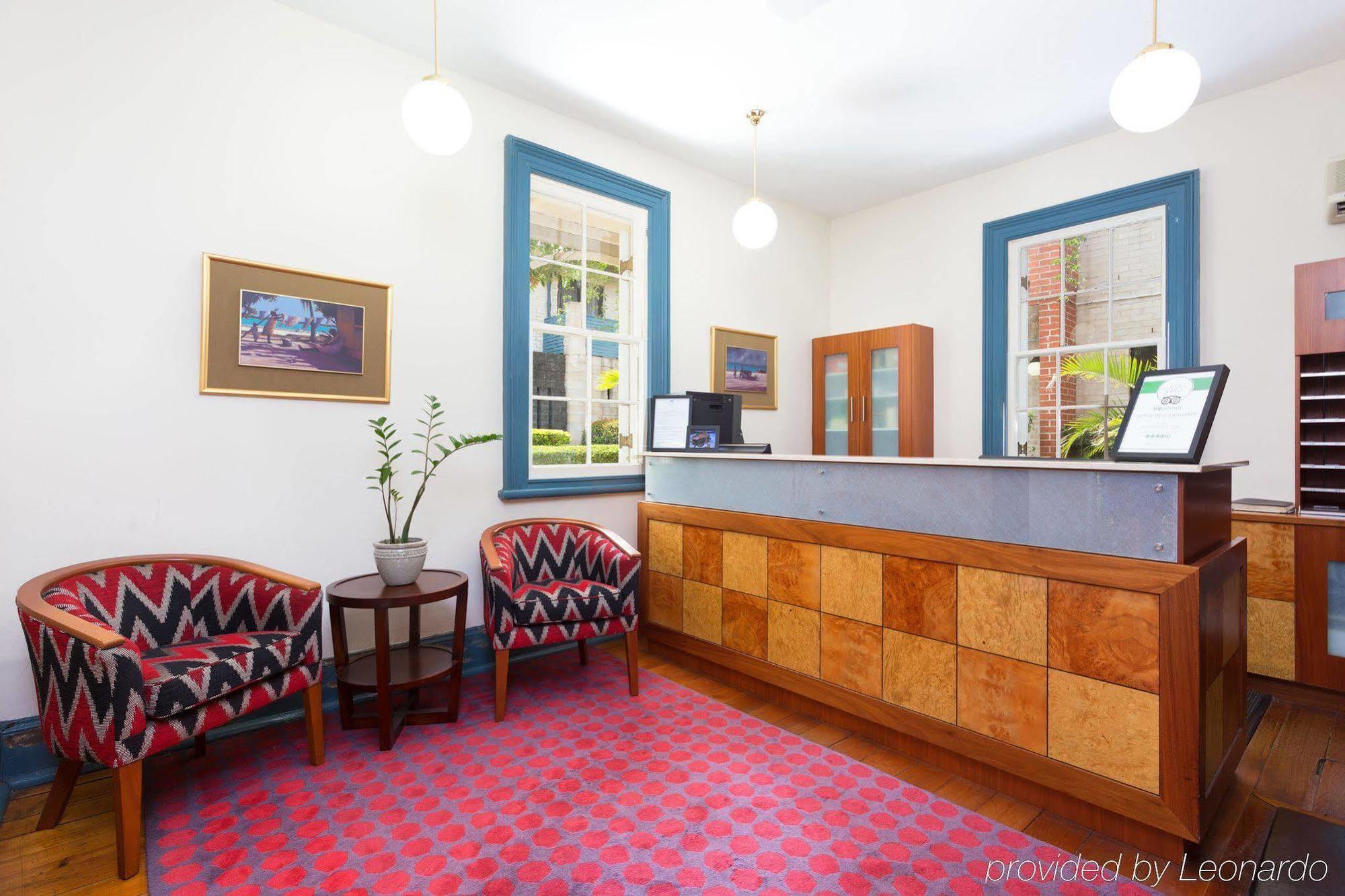 Ramada By Wyndham Windsor 4*